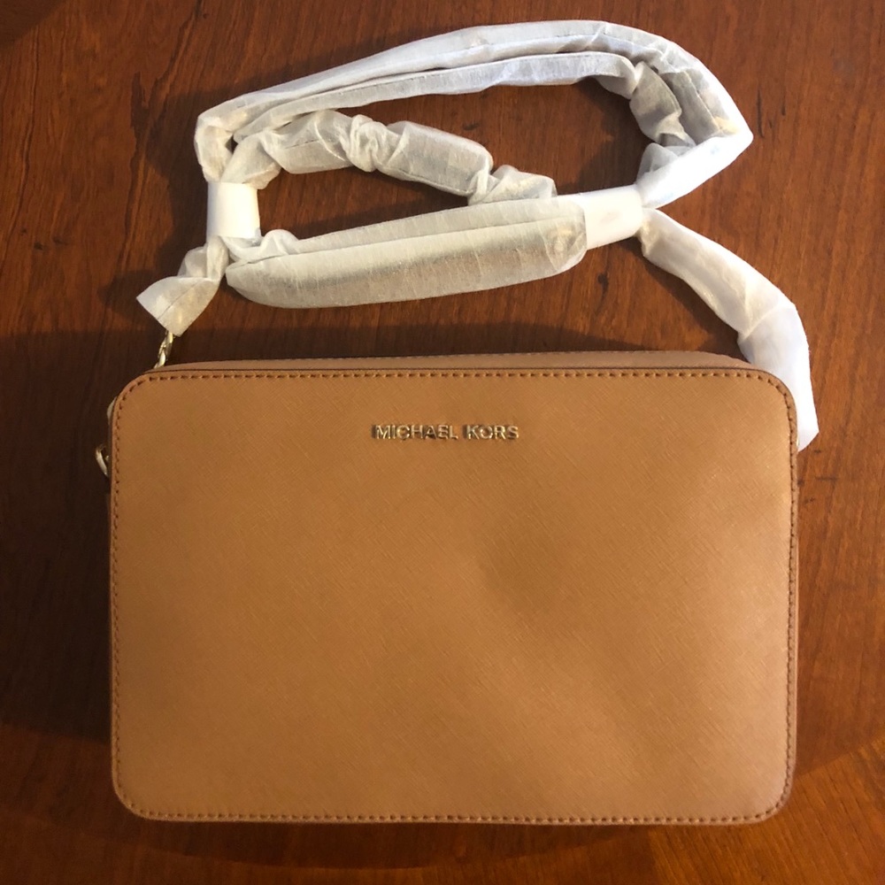 Michael Kors Jet Set Large Crossbody NWOT